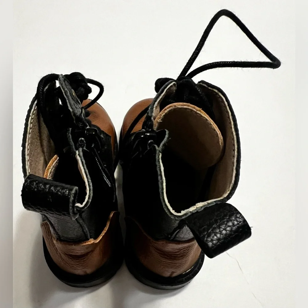 glitter dirt boots Size 2+ Black & Brown Zipper Closure & Ties